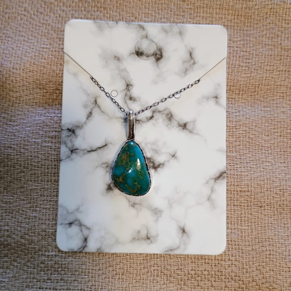 Turquoise Pendant Necklace